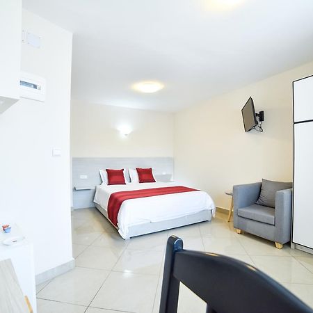 Lova Hotel Antananarywa Zewnętrze zdjęcie