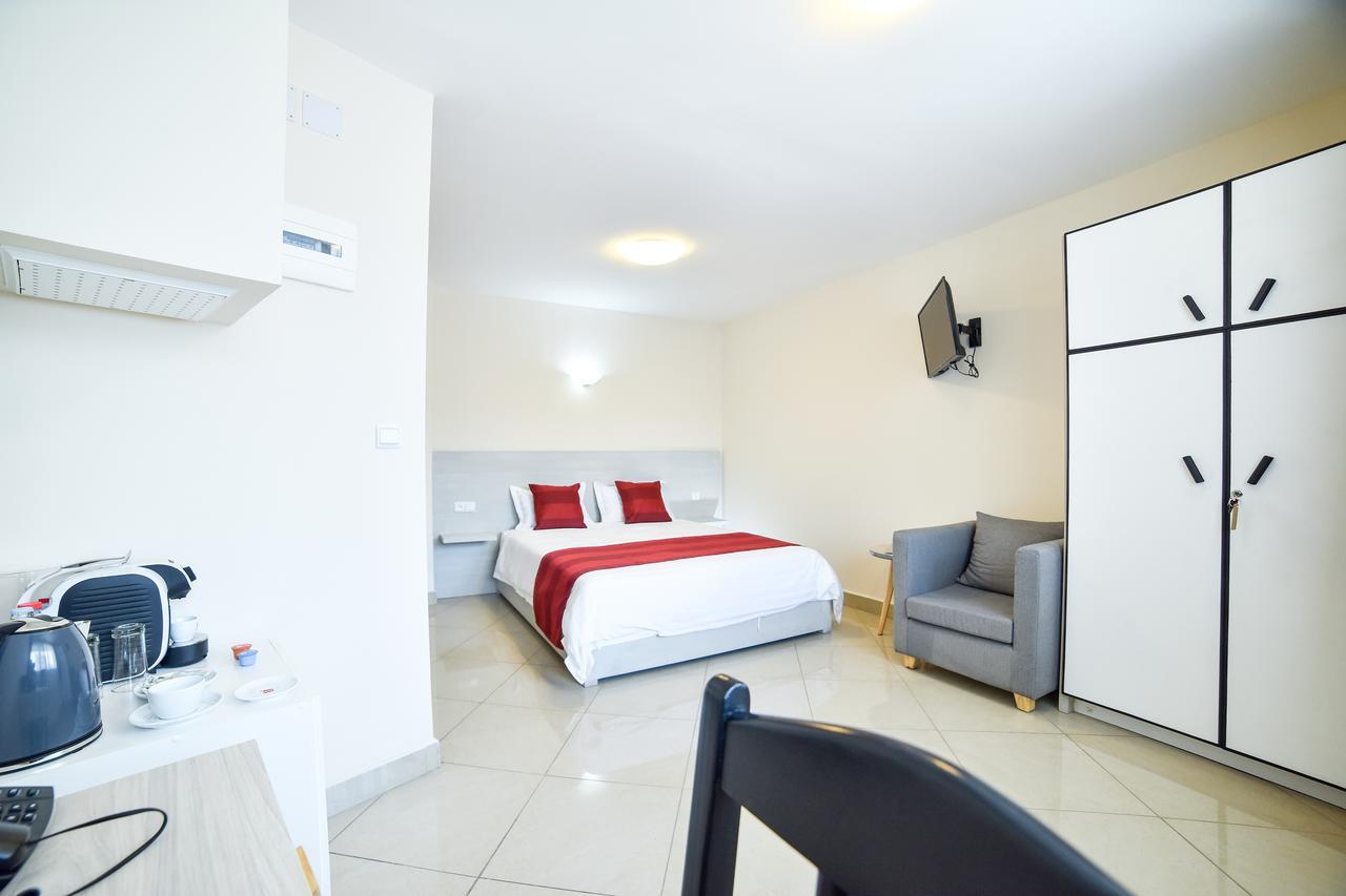 Lova Hotel Antananarywa Zewnętrze zdjęcie
